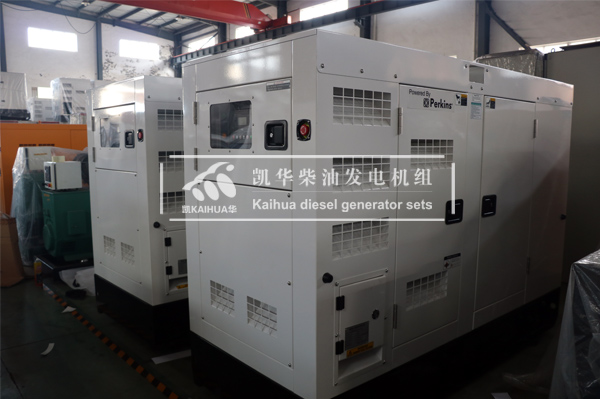 出口印尼的兩台100KW帕金斯發（fā）電機組成（chéng）功出廠